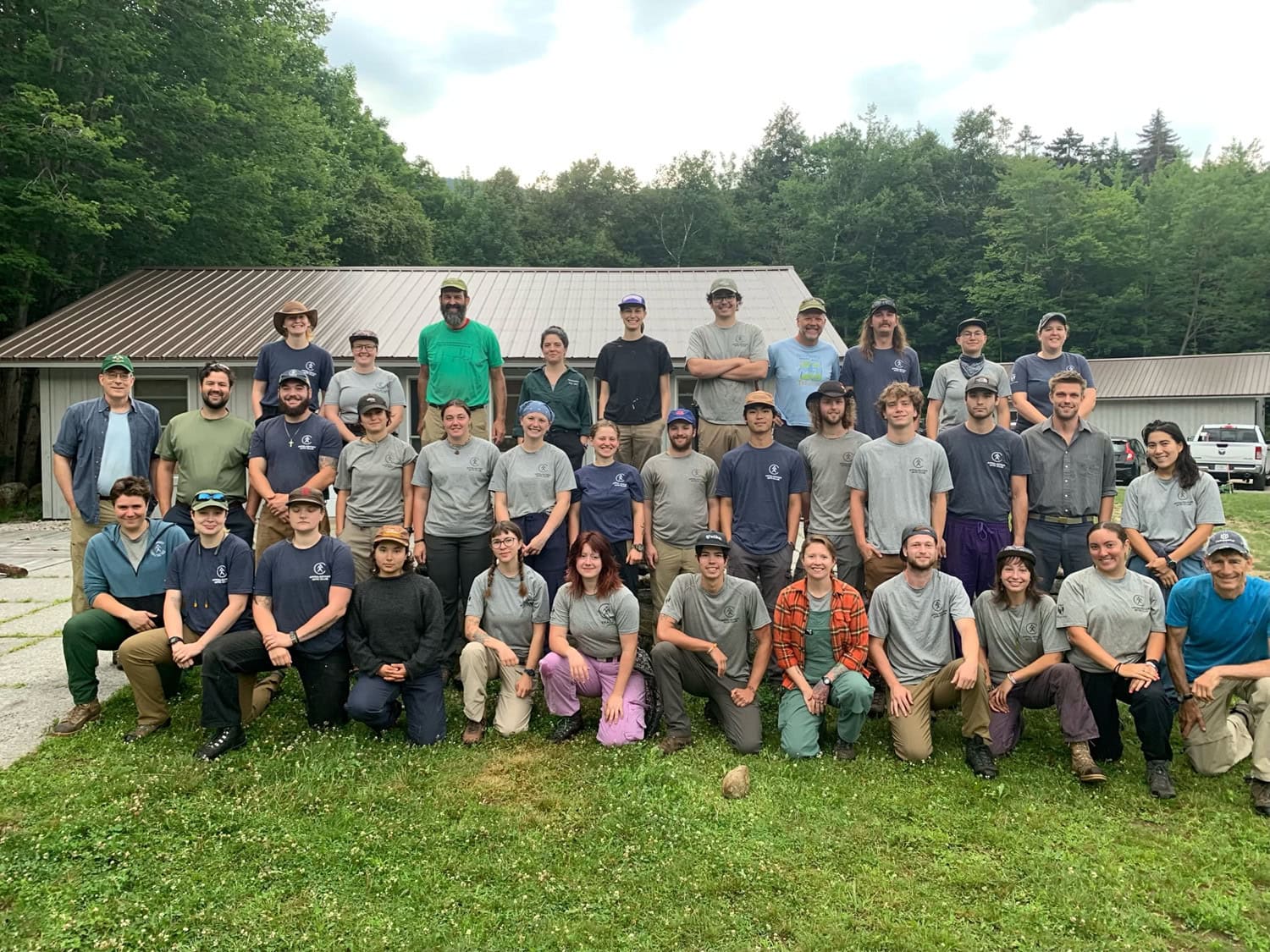 TCA alumni and the 2024 AMC Professional Trail Crew before Monday’s patrol.